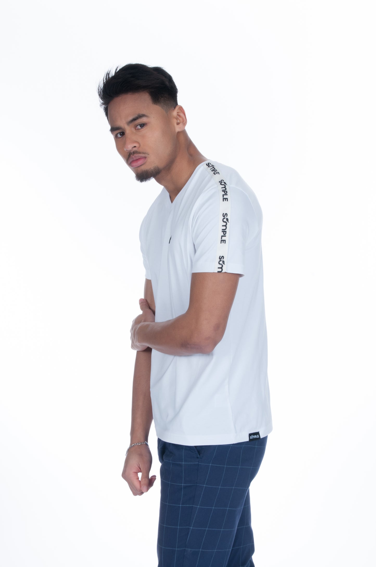 T-shirt Col V - Logo feuille