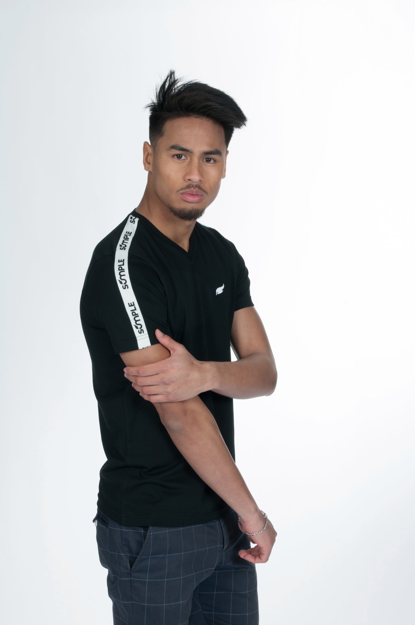 T-shirt Col V - Logo feuille