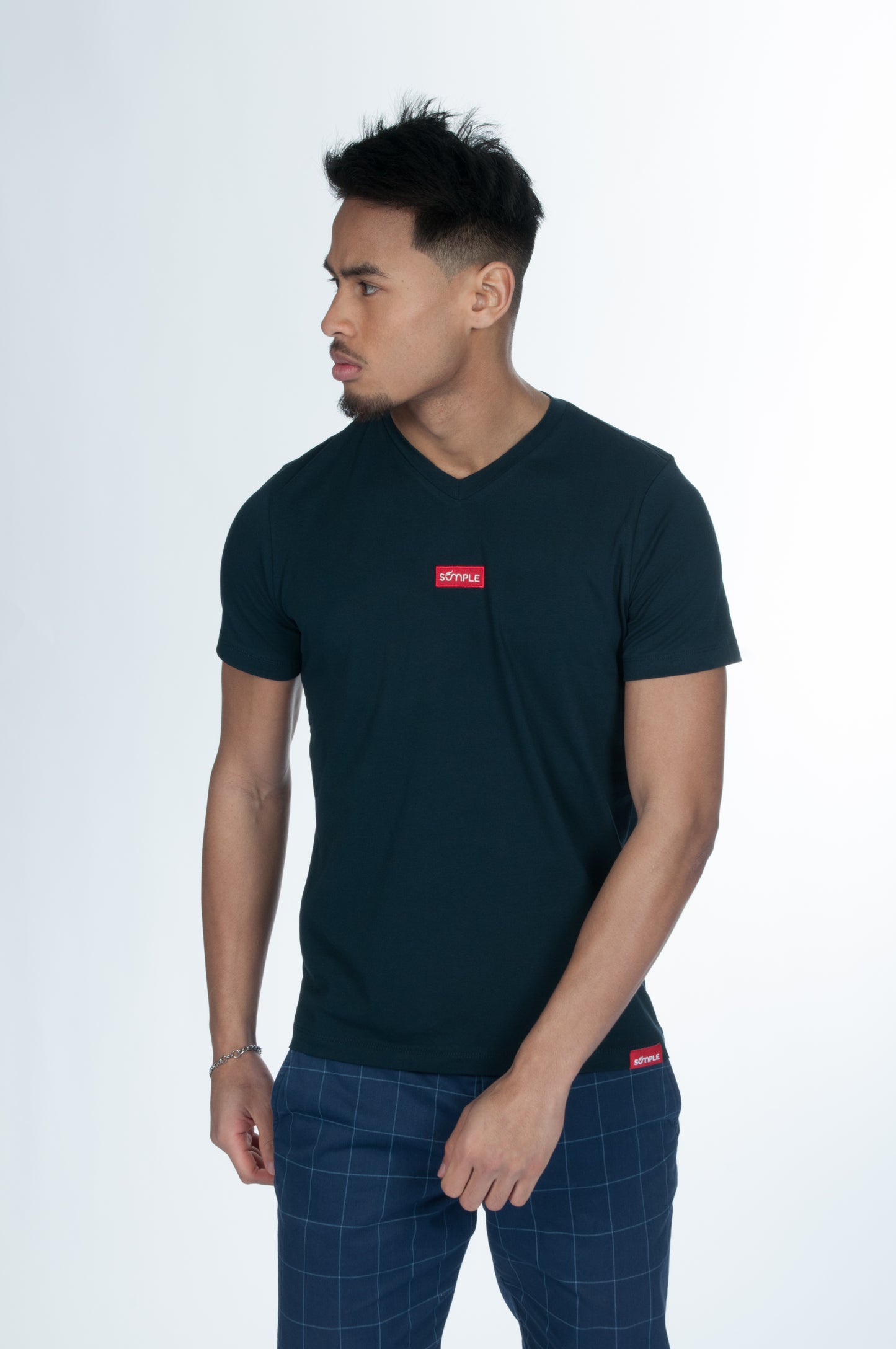 T-shirt Col V - Logo centré